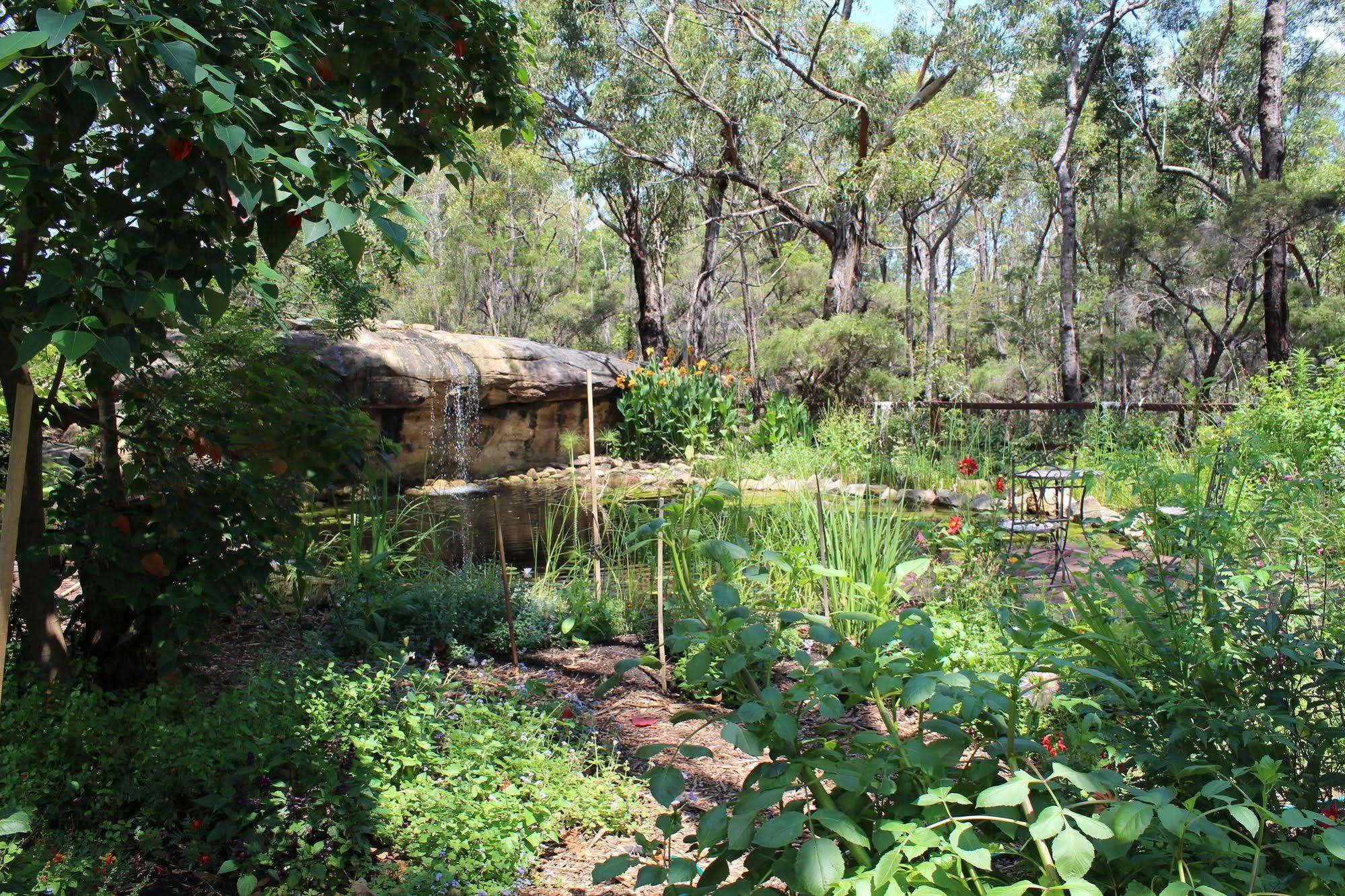 Storey Grange Springwood Kültér fotó